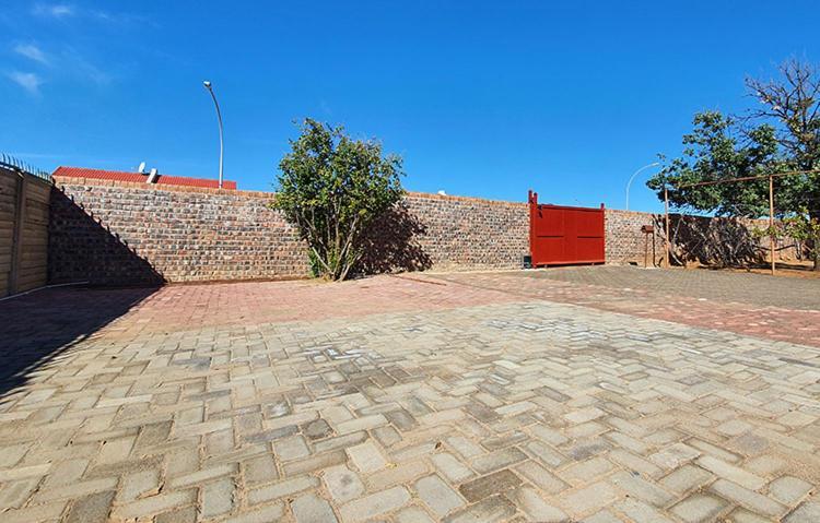Genesis Self Catering Apartments Bloemfontein Dış mekan fotoğraf